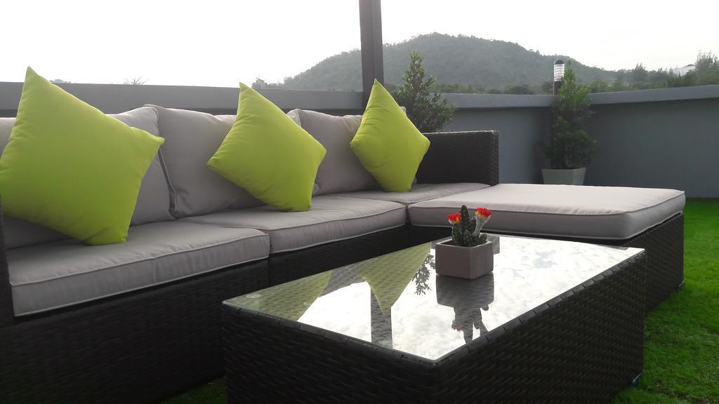 โมเมนต์ เฮาส์ หัวหิน Hostel ภายนอก รูปภาพ