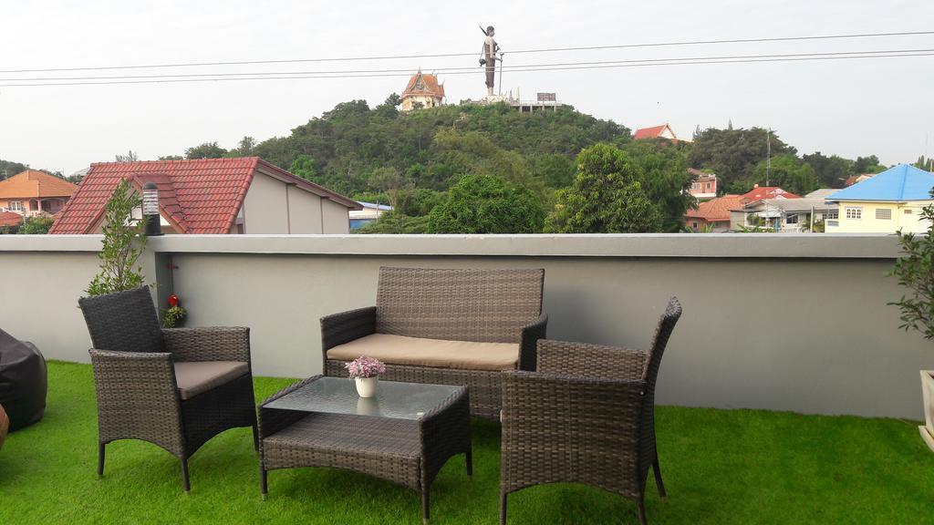 โมเมนต์ เฮาส์ หัวหิน Hostel ภายนอก รูปภาพ