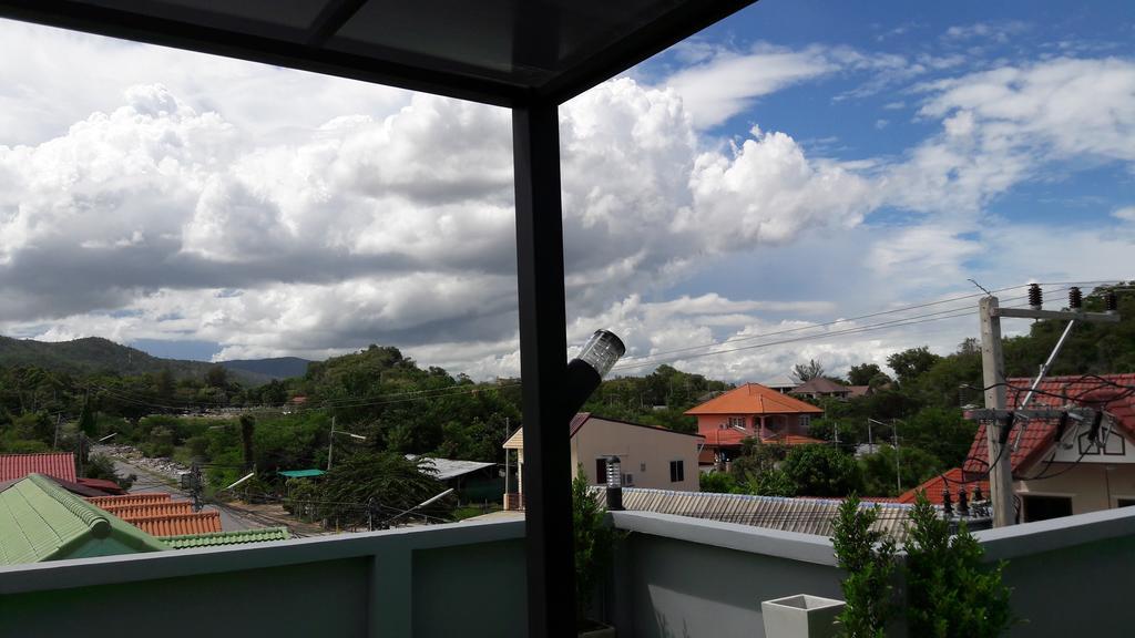 โมเมนต์ เฮาส์ หัวหิน Hostel ภายนอก รูปภาพ