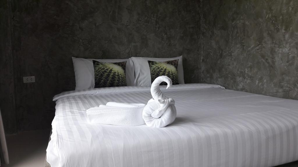 โมเมนต์ เฮาส์ หัวหิน Hostel ภายนอก รูปภาพ
